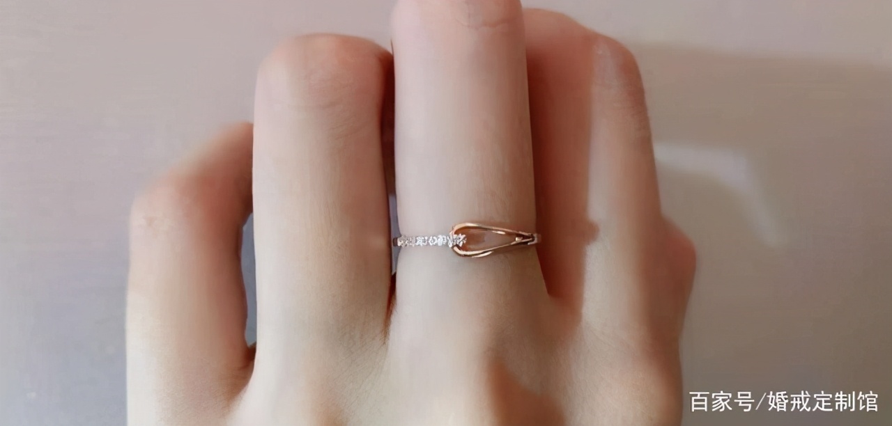 预算1万买钻戒可以买什么品牌,预算一万买钻戒