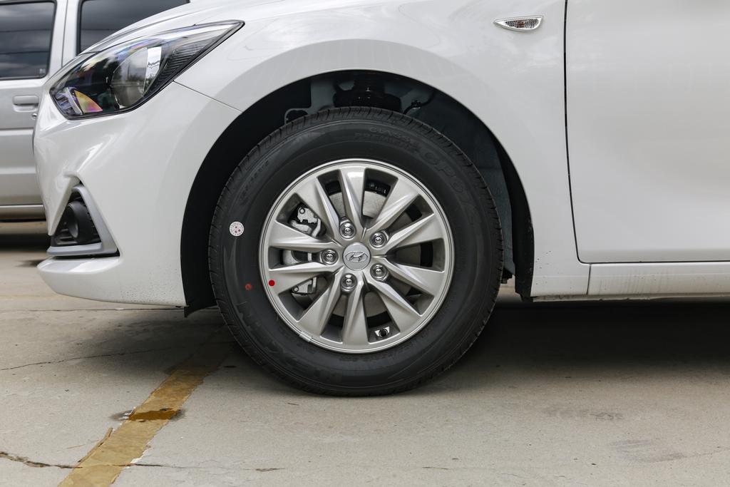 2020款悦动炫酷手动多少钱,2021款现代悦动自动挡省油吗