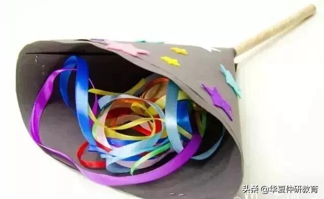 幼儿园元旦手工制作：鞭炮灯笼卡纸舞龙