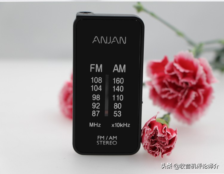 看足球赛要带望远镜吗,看足球用电视还是投影