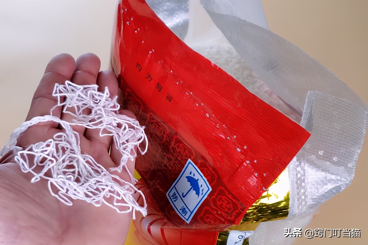 今天才知道，拆米袋这么简单，教你“一句口诀”，3秒就能拆开了