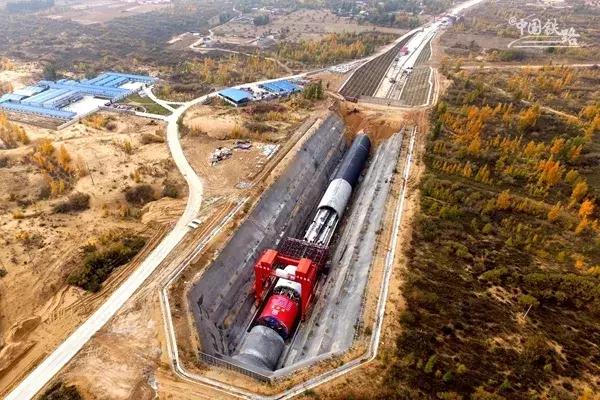 大国力量!中国铁路在建的超级工程,都有哪些?