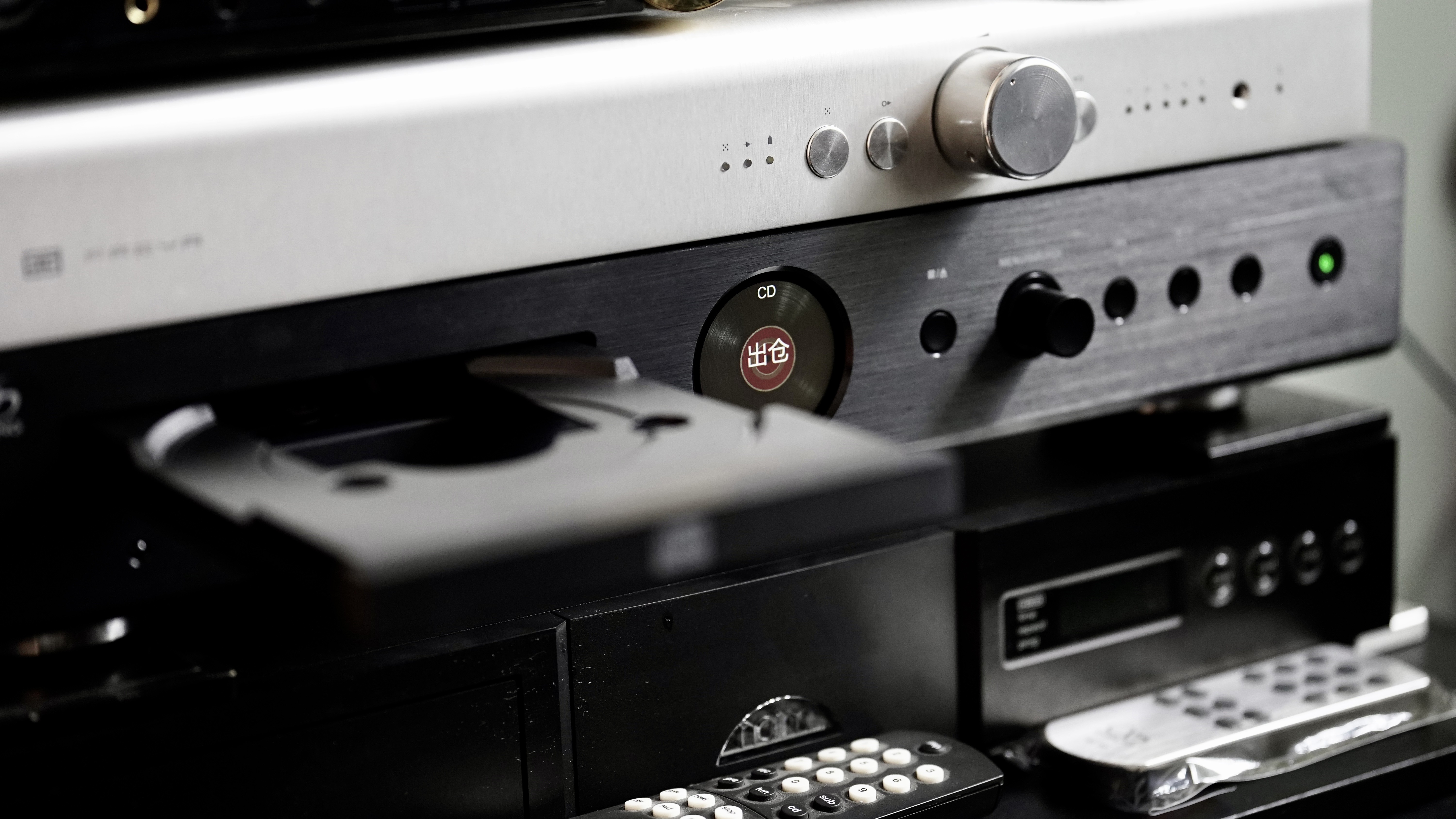 唱片不止为师还能为友！年轻音乐发烧友的第一部台式CD音乐*放播**器