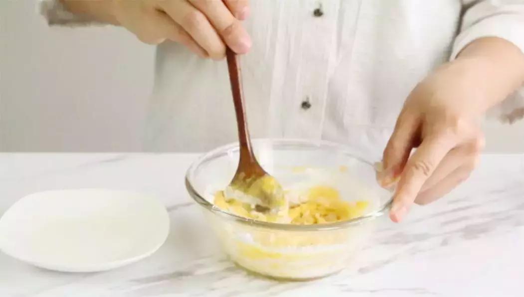 九个月宝宝吃的手抓饼,十个月宝宝辅食手抓饼