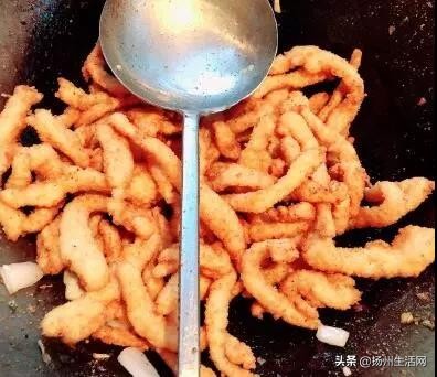 隐匿在扬州犄角旮旯的N家美食店，粢饭、老鹅、桃酥、板栗......