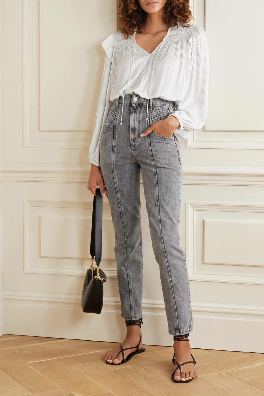 面对眼花缭乱的时装2020春夏到底买什么？她们有话要说