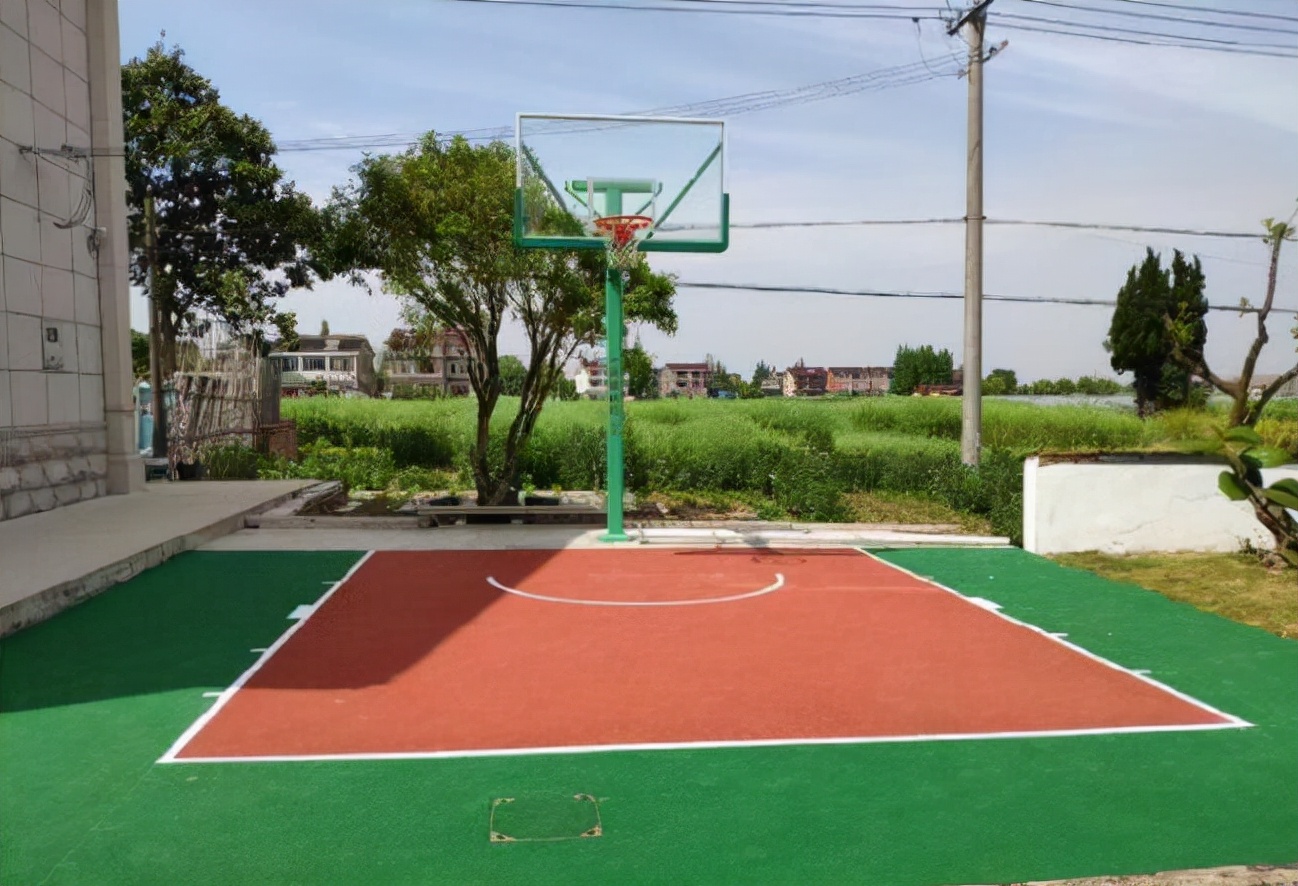 篮球场半场水泥地面要多少钱,建个室外水泥半场篮球场多少钱