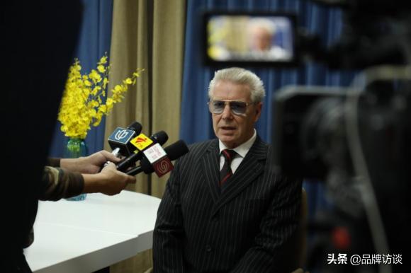 昱起上海金融服务中心盛大开幕亚太金投新纪元即将来临