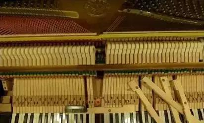 雅马哈钢琴高度多少好,雅马哈钢琴和恺撒堡钢琴哪个更好