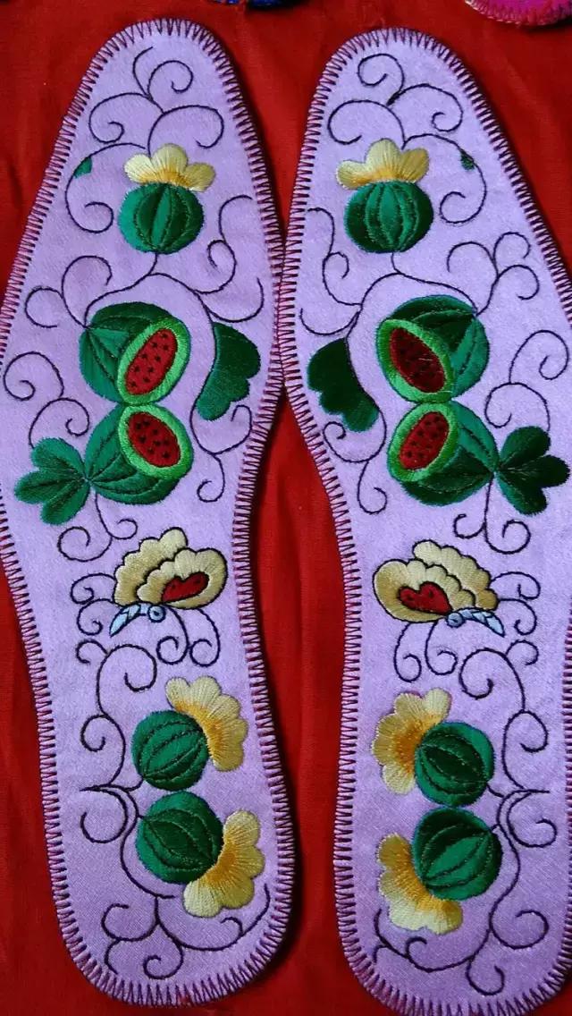 纯手工鞋垫又好学又简单又好看,简单的一针一线纯手工的鞋垫