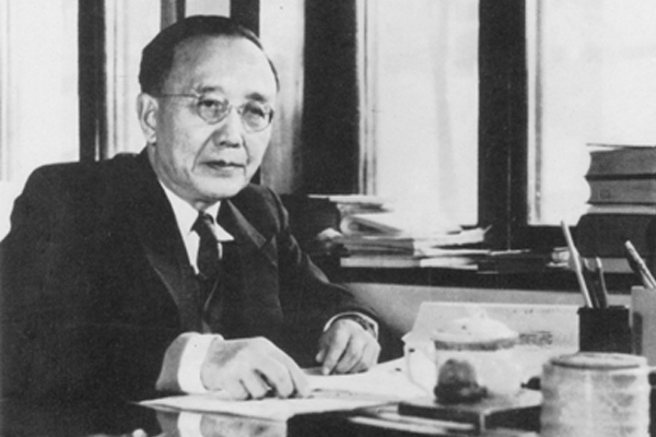 苏东坡和郭沫若比较谁有才,郭沫若和苏轼谁的文学成就大