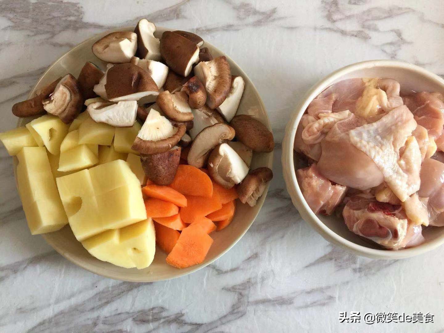 月子餐香菇土豆焖鸡,美食好吃到爆炸的香菇土豆焖鸡