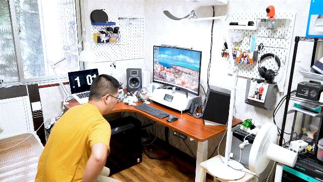 打造理想的居家办公环境:乐歌升降桌/台+明基灯具晒单