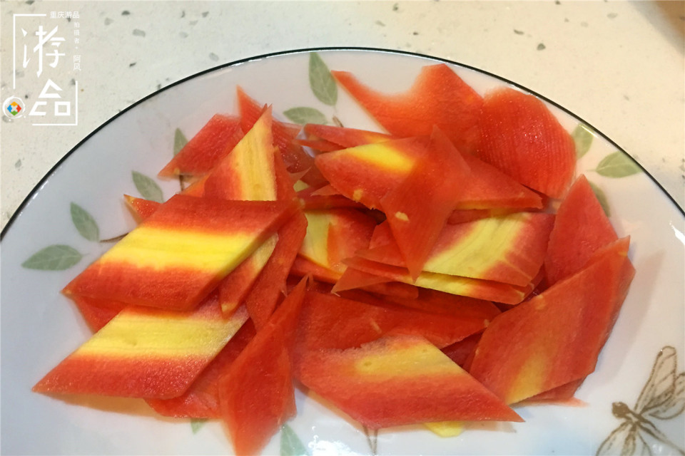 切出来的山药怎么样让它不会变黑,山药氧化变黑用什么方法使它不黑