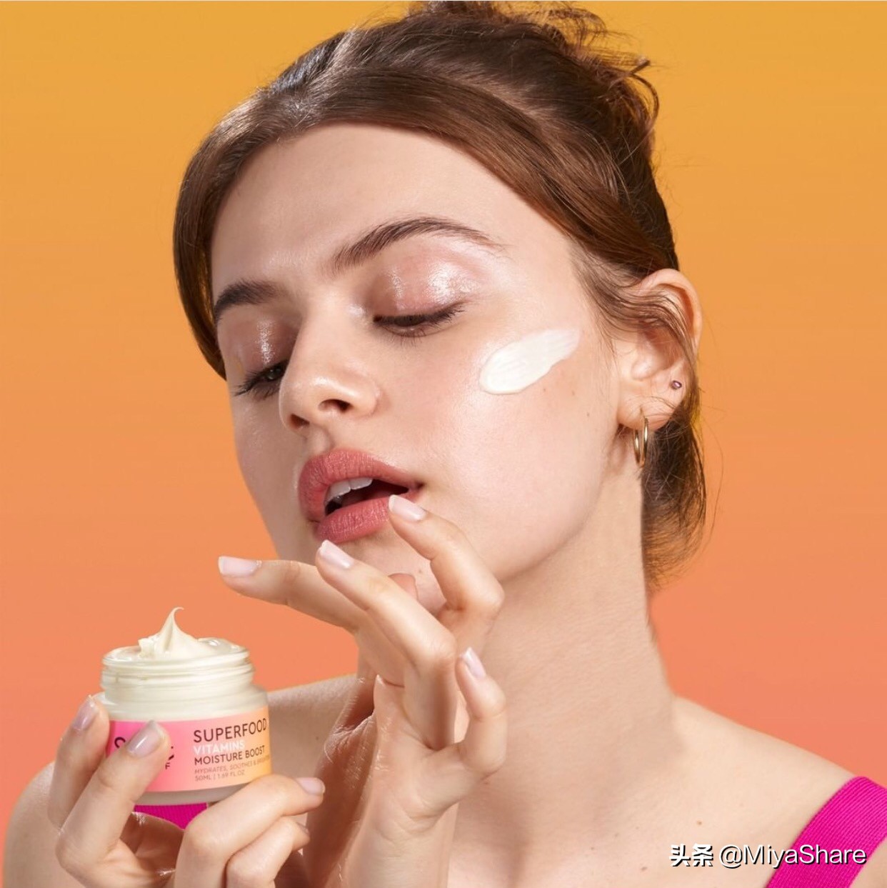 皮肤敏感起皮用什么底妆,皮肤干底妆怎么化不起干皮