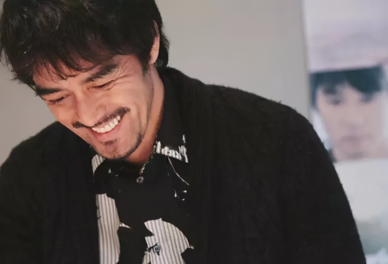 40岁大叔超帅日本,看看日本大叔年轻时的颜值有多绝