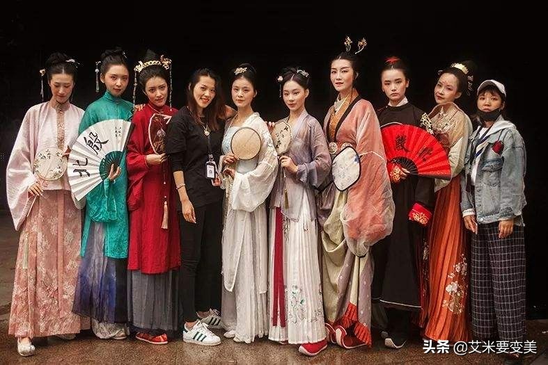 展示汉服的古典之美,古典的汉服之美穿了才知道