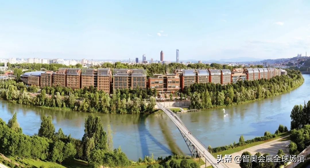 閲屾槀鎷嶇殑鐢靛奖,閲屾槀鎽勫奖鍏ㄥ浗鏃呮媿