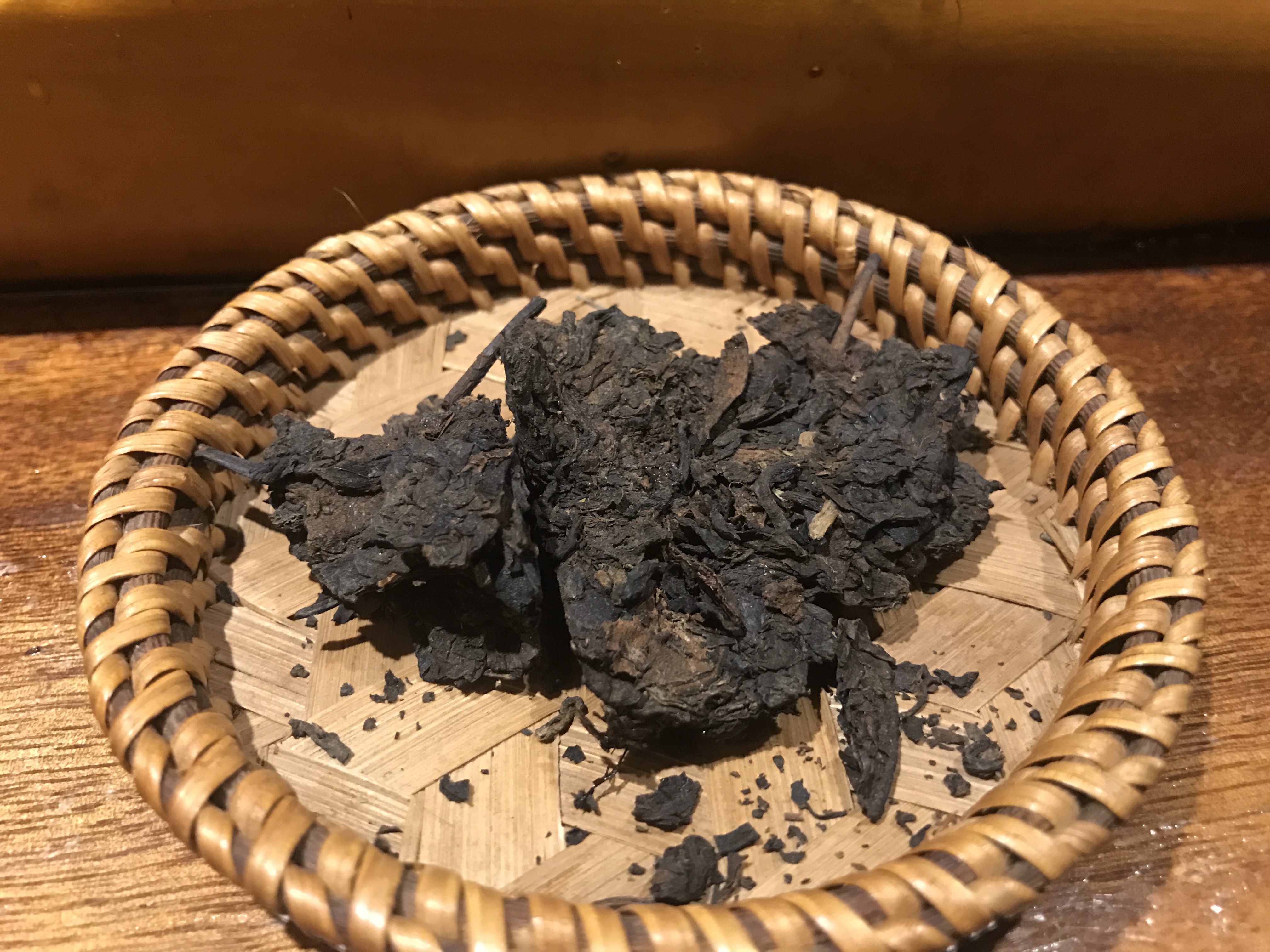 老徐谈茶老生茶怎样鉴别,老徐鉴茶第二十八期