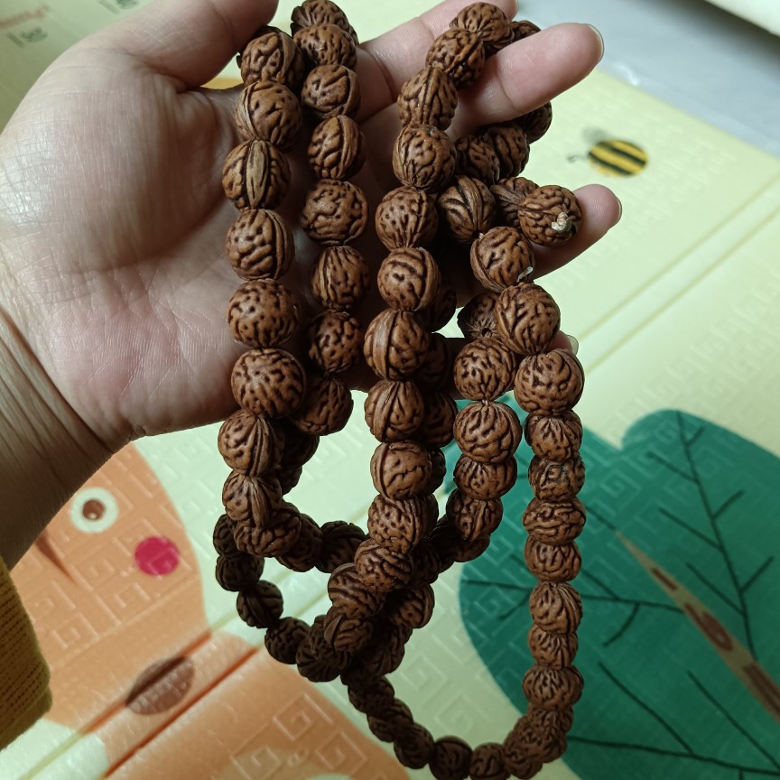 脑纹桃核手串有何寓意,脑纹小桃核手串如何打底