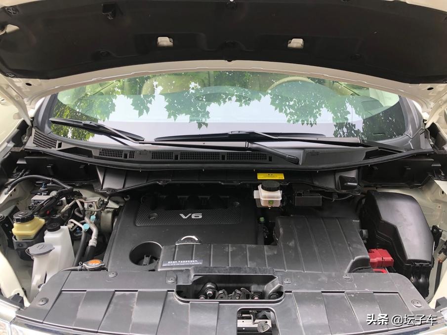 日产高端mpv贵士,日产贵士2011款3.5自动quest