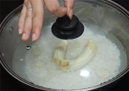 煮米饭的时候加1根香蕉,煮米饭放香蕉真的好吃吗