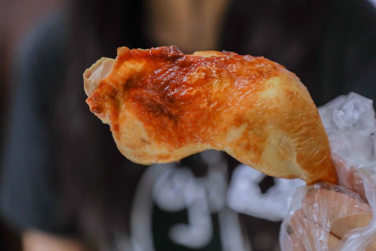 如何用100块吃三十天,100元吃牛街