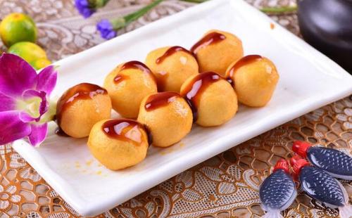 香港咖喱鱼蛋炸大肠,香港正宗咖喱鱼蛋图片