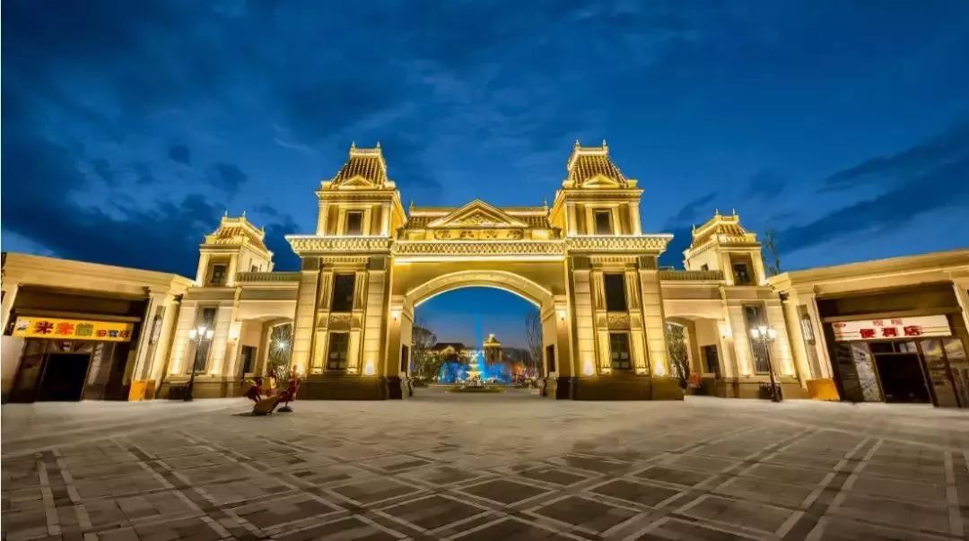 别再见女的就喊美女,见房子就称豪宅,盘一盘上海真正豪宅产品系