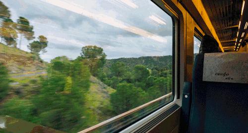 跨境车票乘车规则,跨境高铁国内段怎样乘车