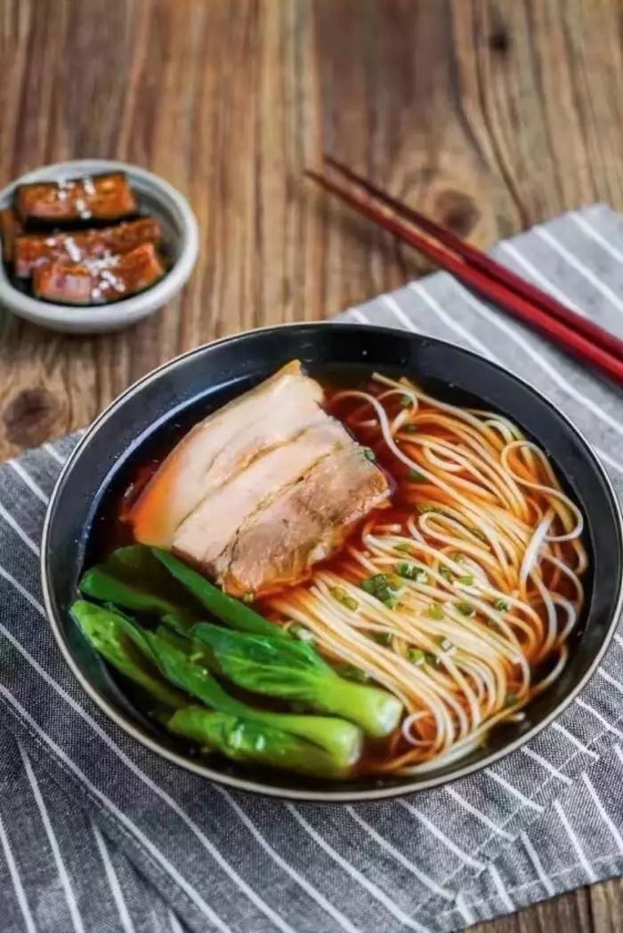 中国人最爱吃的四碗面条,最好吃的面条50一碗