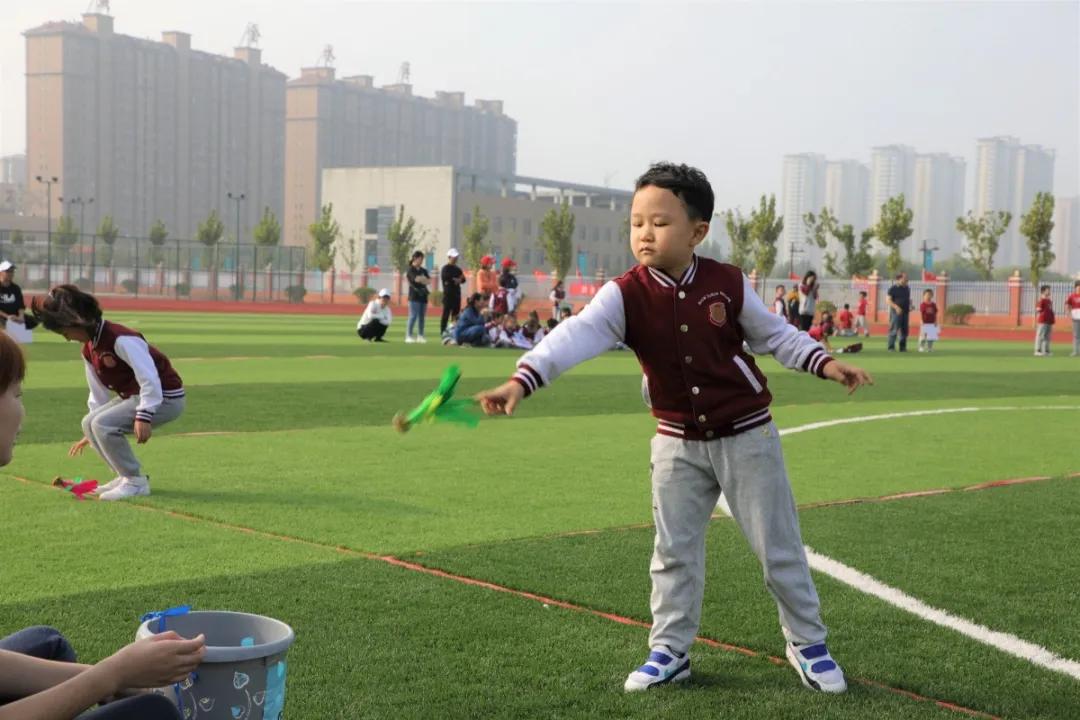 趣味运动会团结奋进,趣味运动会青春