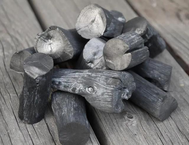 洗澡搓出来的泥每天都可以洗,洗澡搓出来的泥增多了