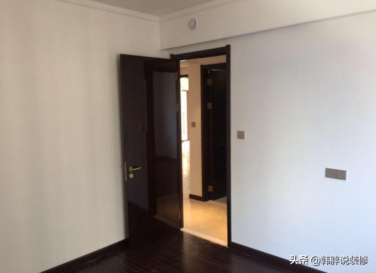 刚交钥匙的130㎡万科精装房，效果时尚又清新，做完保洁就能入住