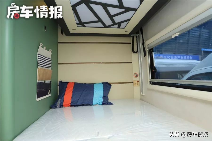 升降大床房车,可升降空间房车