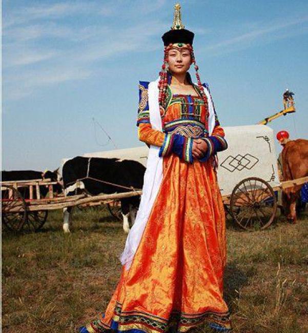 蒙古王旗服饰,蒙古四子王旗衣服