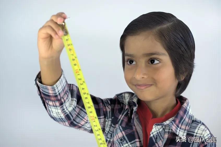 华西附二矮小症生长激素,花48万打增高针