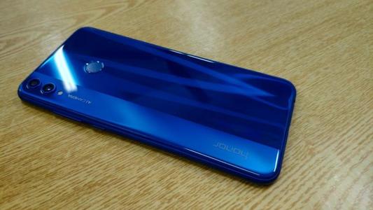 使用三年的华为手机换电池可以吗,用了4年的华为手机换电池怎么样