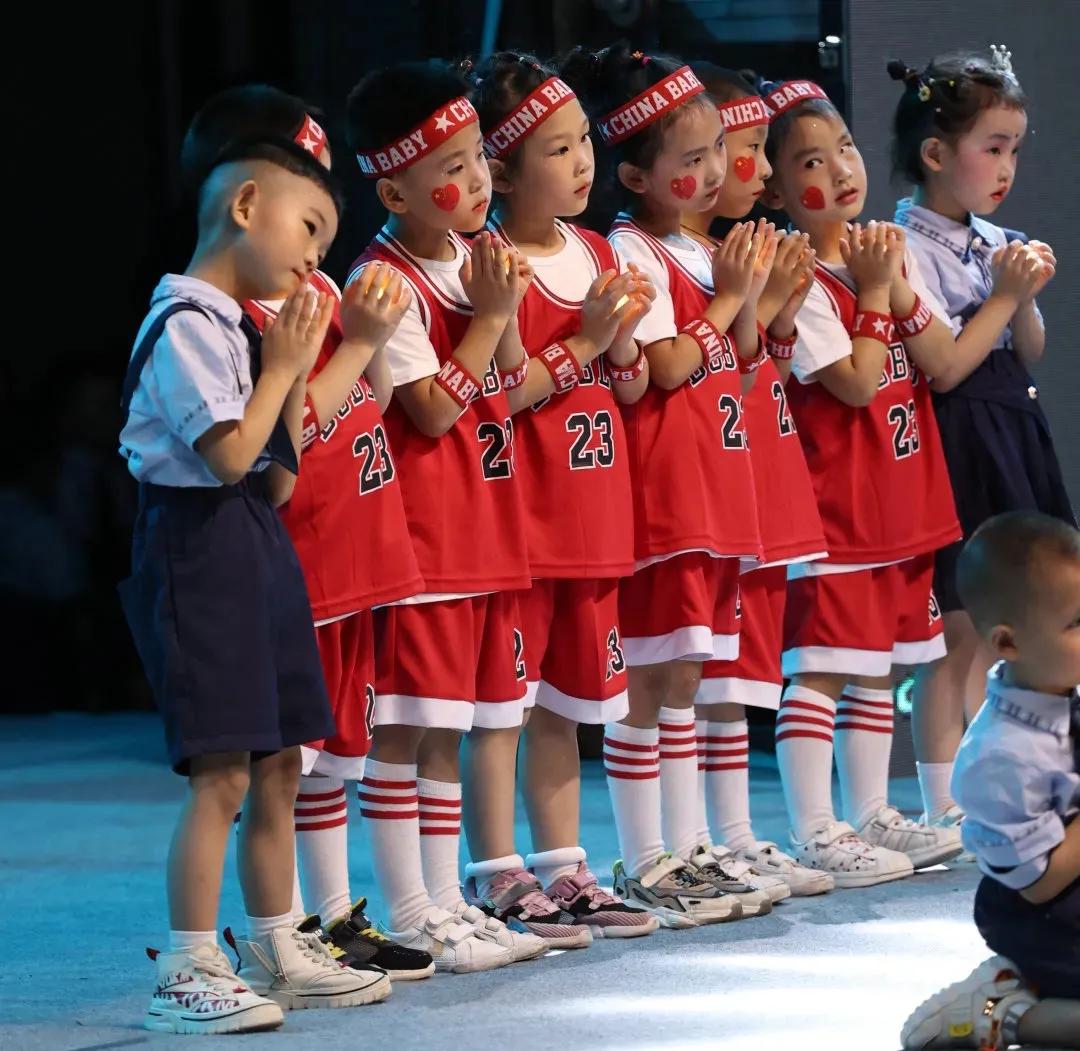 剑阁县鼓楼幼儿园庆祝中国*产党共**成立100周年暨毕业典礼文艺汇演
