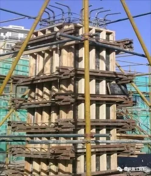 地下室模板施工技术交底,幕墙施工技术交底模板