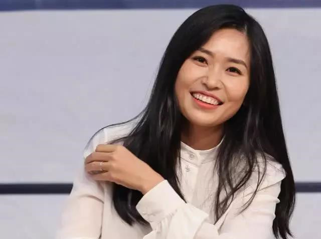 张艺谋大女儿张末两度嫁外国人,张艺谋女儿张末离婚原因