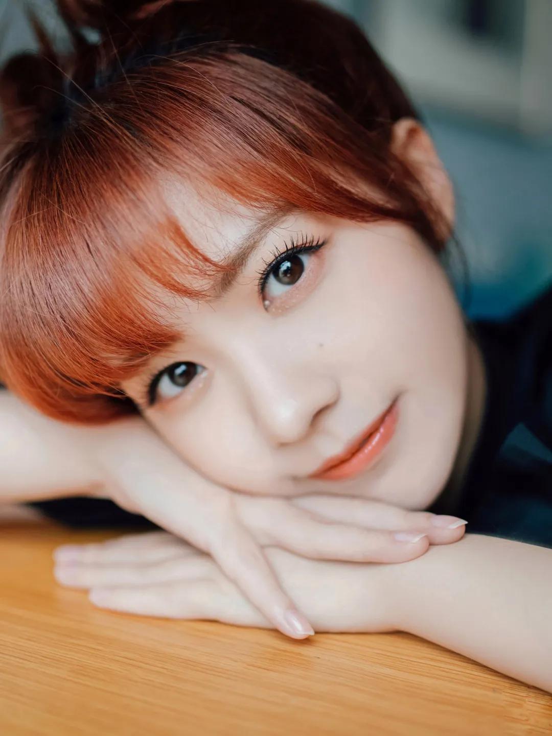 梨涡浅笑御姐音赖美云,长相萌妹声音御姐赖美云