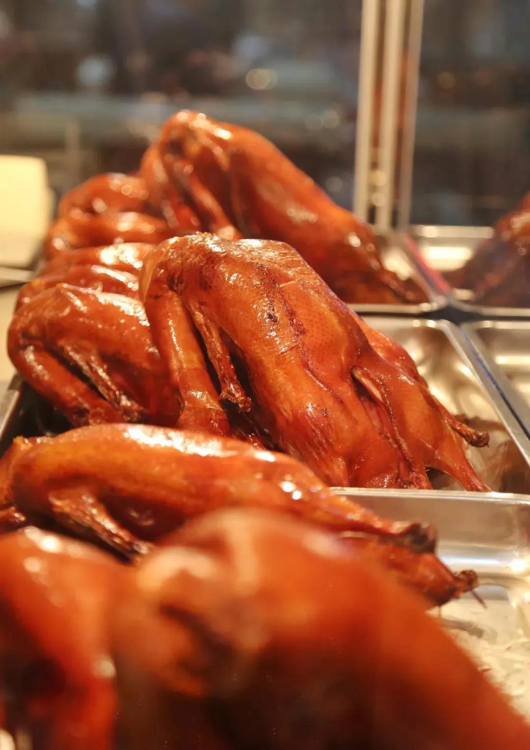 江苏哪里有lowa实体店,无锡上马墩神奇宝藏小店