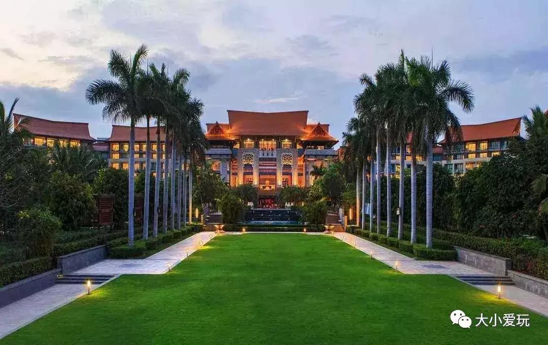 三亚旅游攻略必去十大网红酒店,三亚适合夏天去的酒店