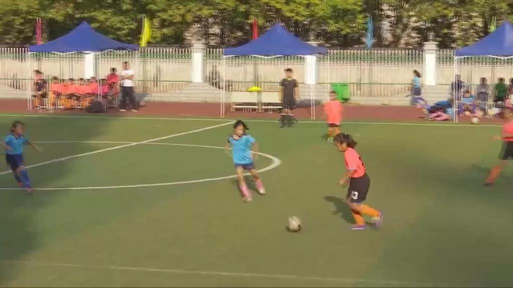 南京市梅山第一小学足球联赛,建邺区女子小学足球比赛