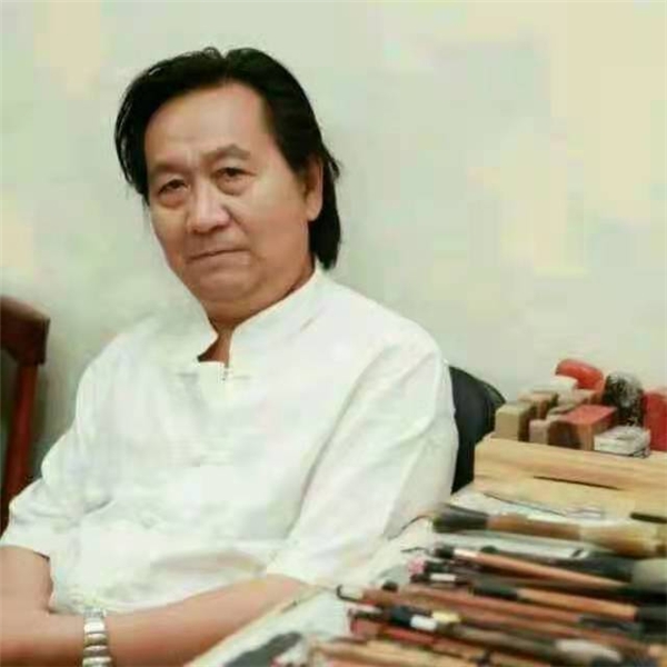 翰墨颂国庆艺心向*党**——功勋艺术家谭晓风