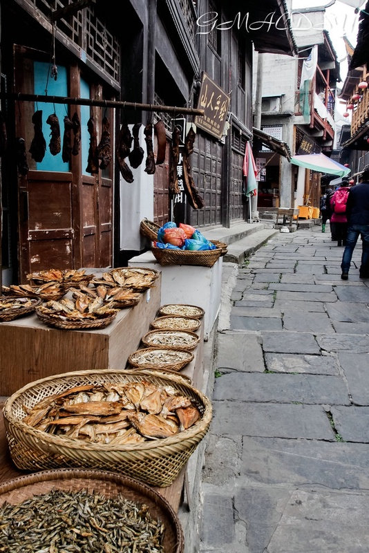 湘西芙蓉镇几月去最合适,去湘西旅游好吗