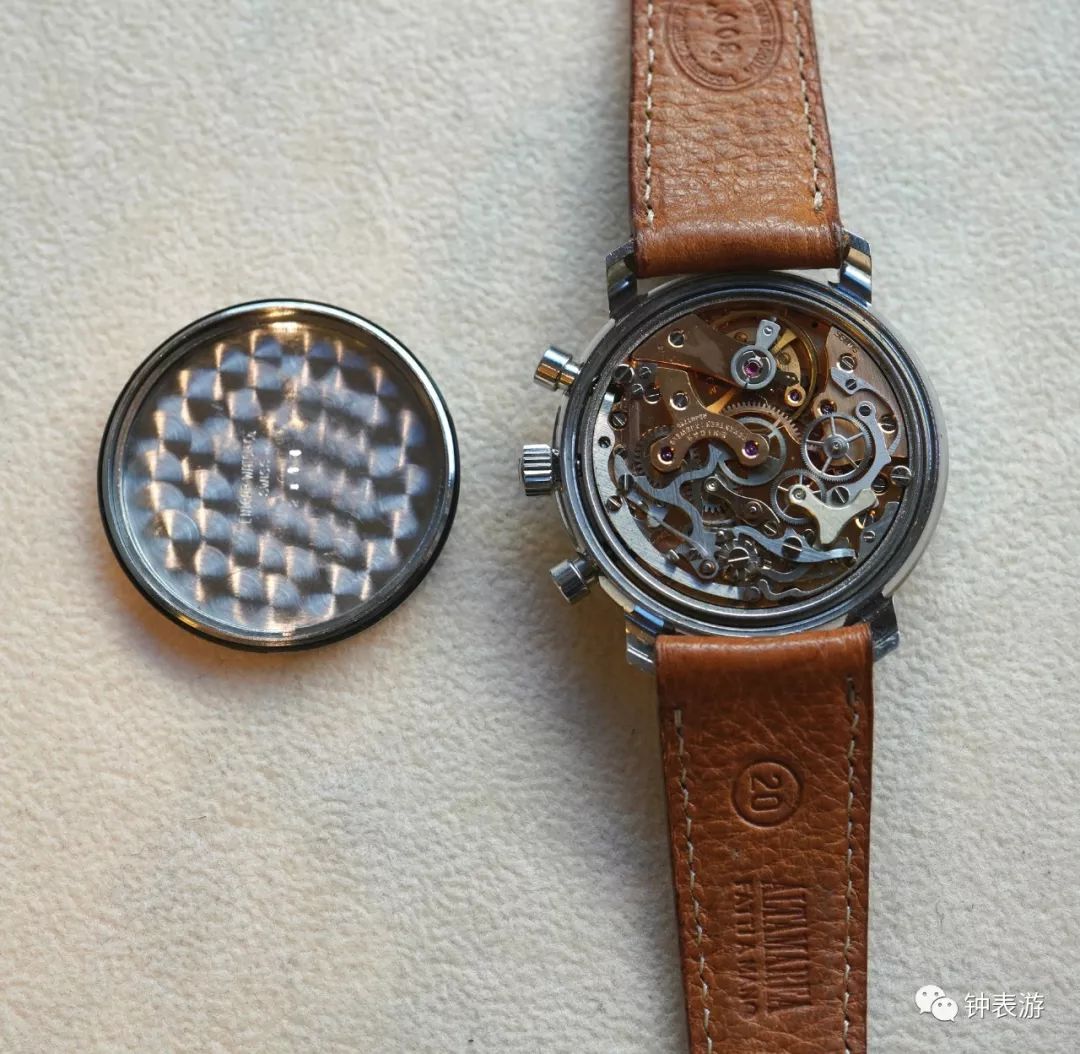 如何在日内瓦拍卖会上“捡漏”心仪古董表？