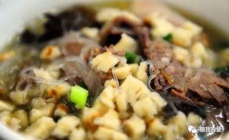 我这里有两个饼，太硬太干，能否给我一碗羊羹