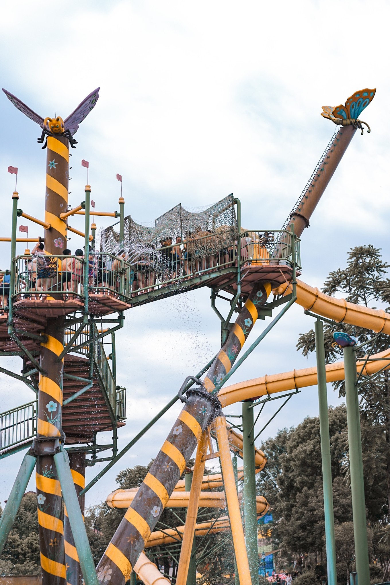 成都国色天乡水上乐园最高的项目,成都国色天乡乐园水上乐园攻略